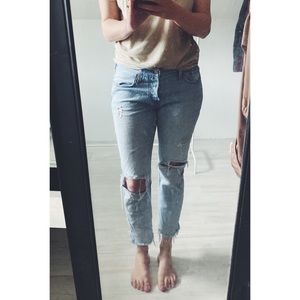 Levi’s 501 High Waisted Tapered Crop Jeans